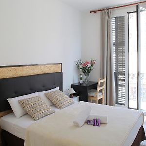 Hostal Balkonis